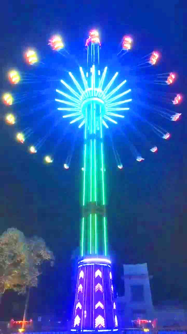 1725620431703129.jpg theme park rides.jpg